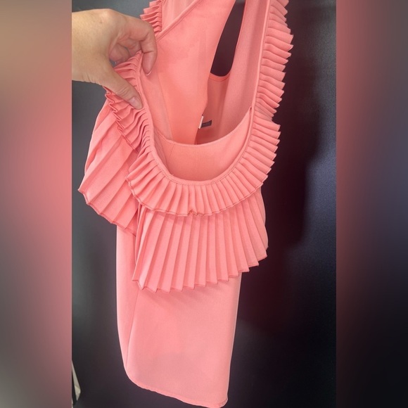 Delfi Collective Everly pleated ruffled cold shoulder tank top in “blush” size S - Picture 5 of 10